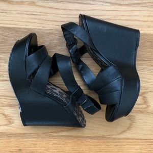 Jessica Simpson Wedges